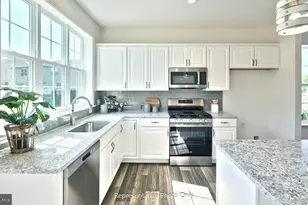 33 Arcadia Dr, Elizabethtown, PA 17022 - Photo 9