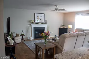 110 Creekside Dr, New Providence, PA 17560 - Photo 3