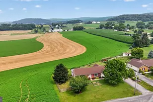 241 Fetterville Rd, East Earl, PA 17519 - Photo 11