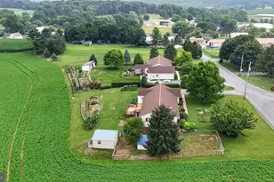 241 Fetterville Rd, East Earl, PA 17519 - Photo 5