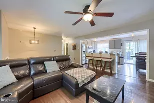 2837 Pebblebrook Dr, Lancaster, PA 17601 - Photo 5