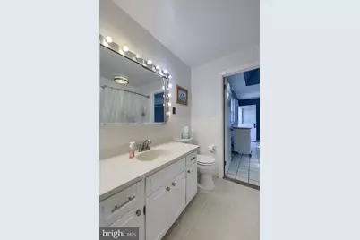 107 Broad, Akron, PA 17501 - Photo 25