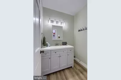 107 Broad, Akron, PA 17501 - Photo 31