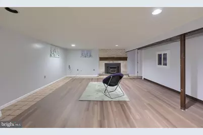 107 Broad, Akron, PA 17501 - Photo 33
