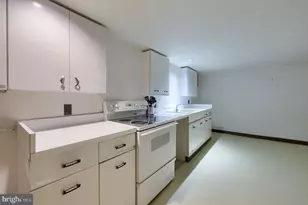 107 Broad, Akron, PA 17501 - Photo 37