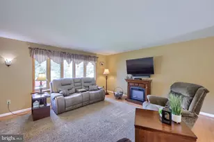 107 Broad, Akron, PA 17501 - Photo 9