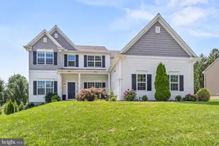 117 Peregrine Pl, Denver, PA 17517 - Photo 1