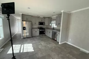 38 Lakeview Dr, Elizabethtown, PA 17022 - Photo 13