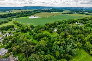 1569 Stonemill Dr, Elizabethtown, PA 17022 - Photo 45