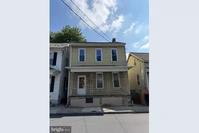 137 S Charlotte Street, Manheim, PA 17545 - Photo 1
