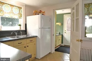 1610 Ridgeview Ave, Lancaster, PA 17603 - Photo 11