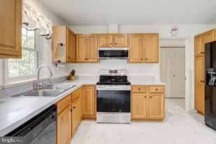 509 Spring Hollow Dr, New Holland, PA 17557 - Photo 17