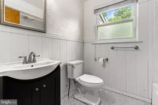 331 Maple St, Columbia, PA 17512 - Photo 9