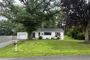 331 Maple St, Columbia, PA 17512 - Photo 1