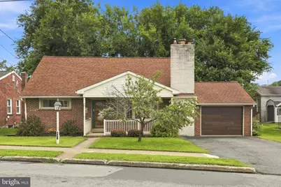 821 Ridge Avenue, Columbia, PA 17512 - Photo 1