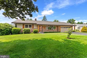 1108 Devonshire Rd, Lancaster, PA 17601 - Photo 1
