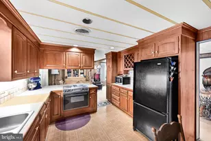 233 Acorn Ln, Lititz, PA 17543 - Photo 25