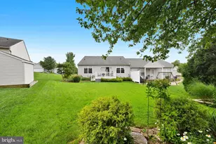 2041 Weeping Willow Ln, Mount Joy, PA 17552 - Photo 25