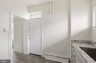 417 E Orange St, Lancaster, PA 17605 - Photo 15