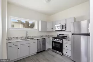 417 E Orange St, Lancaster, PA 17605 - Photo 13