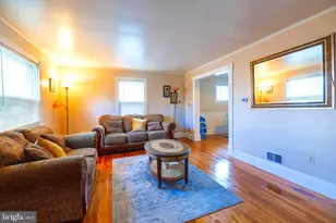 757 Emerald Dr, Lancaster, PA 17603 - Photo 3