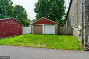 375 E Main St, Lititz, PA 17543 - Photo 37