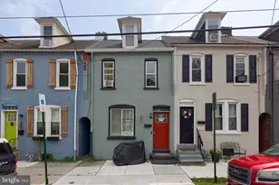 636 1st St, Lancaster, PA 17603 - Photo 1