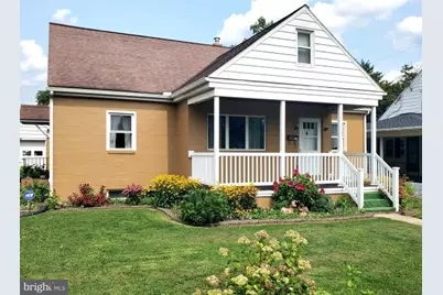 327 Highlawn Avenue, Elizabethtown, PA 17022 - Photo 1