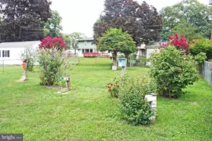 327 Highlawn Ave, Elizabethtown, PA 17022 - Photo 9