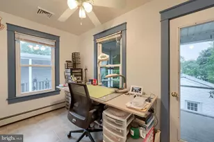 26 W Lemon St, Lititz, PA 17543 - Photo 17