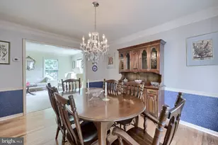 348 Squire Ln, Lititz, PA 17543 - Photo 9