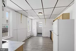 523 N 2nd St, Columbia, PA 17512 - Photo 9