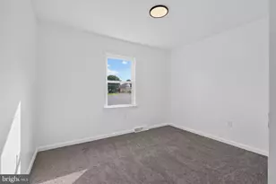 209 Birch Cir, New Holland, PA 17557 - Photo 19