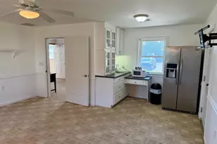 121 E 28th Division Hwy, Lititz, PA 17543 - Photo 1