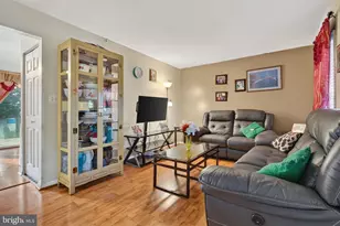 134 Ashley Dr, Ephrata, PA 17522 - Photo 3