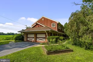 1230 Country Club Dr, Lancaster, PA 17601 - Photo 7