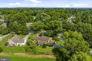 1230 Country Club Dr, Lancaster, PA 17601 - Photo 21