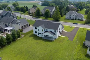 513 Cheltenham Ct, Lititz, PA 17543 - Photo 11
