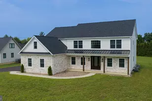 513 Cheltenham Ct, Lititz, PA 17543 - Photo 1