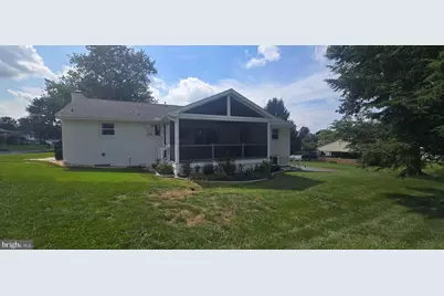 293 Tennyson Drive, Lancaster, PA 17602 - Photo 9