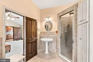 215 Wynwood Dr, Willow Street, PA 17584 - Photo 23