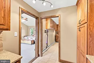 215 Wynwood Dr, Willow Street, PA 17584 - Photo 15