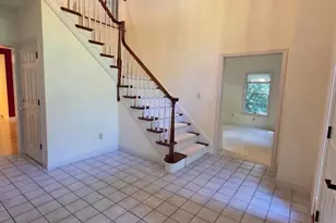 229 Poplar Ln, Elizabethtown, PA 17022 - Photo 3