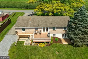 2542 Siegrist Rd, Ronks, PA 17572 - Photo 9