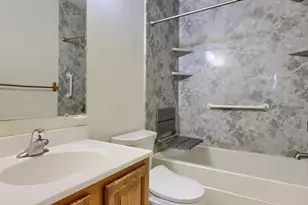 208 Fairfax Dr, Lancaster, PA 17603 - Photo 13