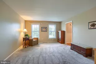 247 Hillcrest Ln, Elizabethtown, PA 17022 - Photo 7