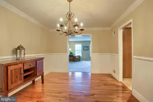 247 Hillcrest Ln, Elizabethtown, PA 17022 - Photo 9