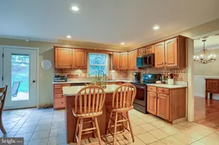 247 Hillcrest Ln, Elizabethtown, PA 17022 - Photo 11