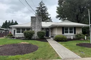228 S Market St, Mount Joy, PA 17552 - Photo 1