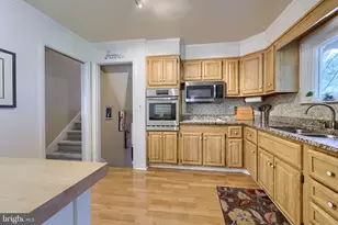 215 Main St, Akron, PA 17501 - Photo 17